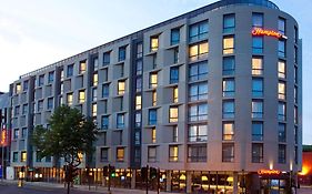 Hampton Inn Waterloo London 3*